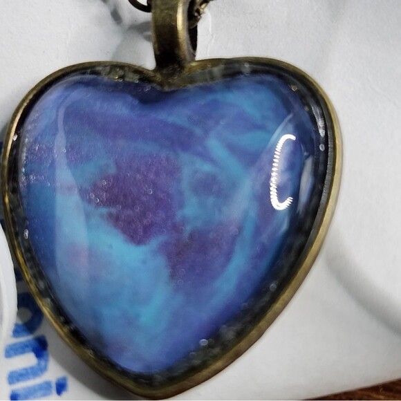 Handmade Medallion Heart Pendant Necklace, Unique 1"  on 20 bronze plated chain - Picture 1 of 16